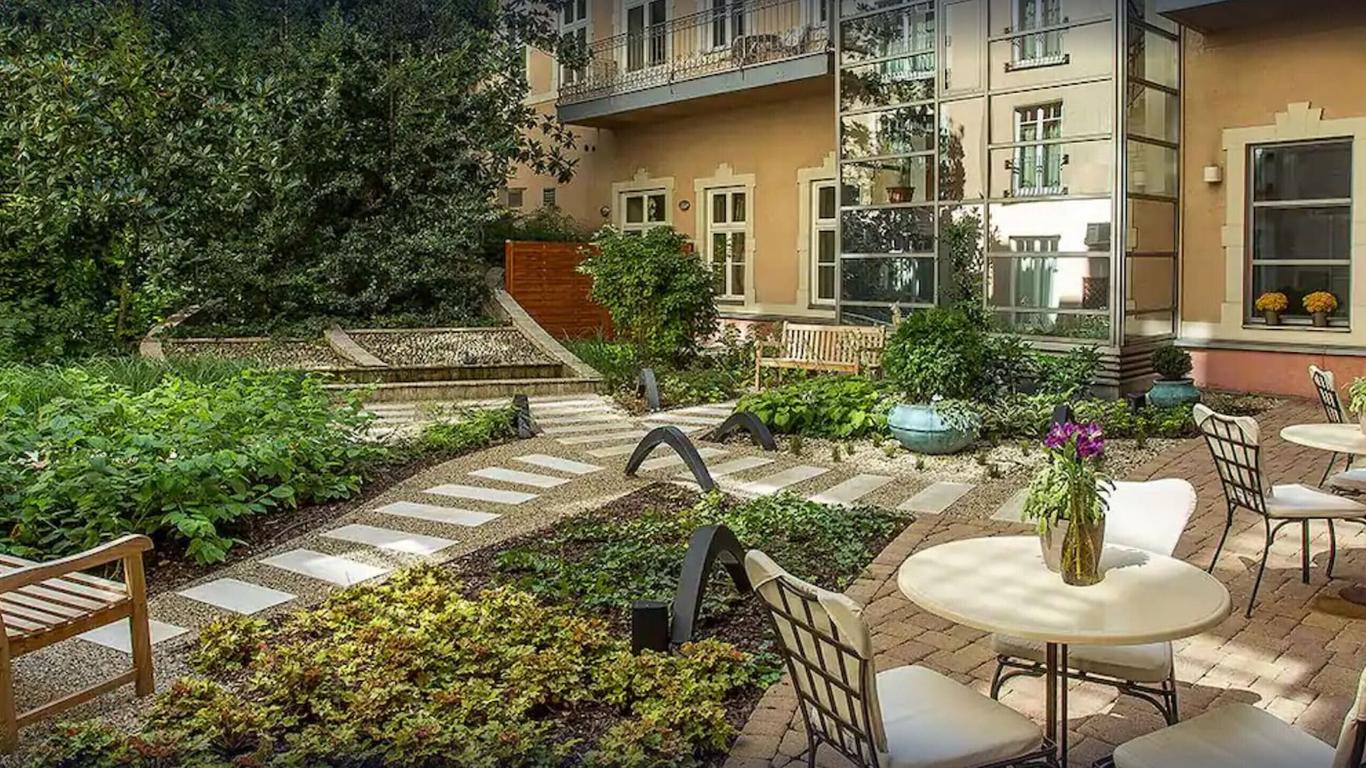 Mamaison Residence Izabella Budapest