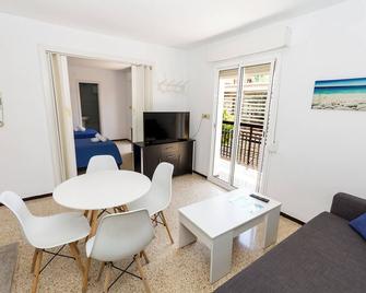 Hostal El Mercat - Villajoyosa - Sala de estar