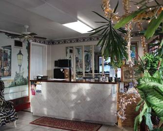 Thunderbird Motel - Dodge City - Rezeption