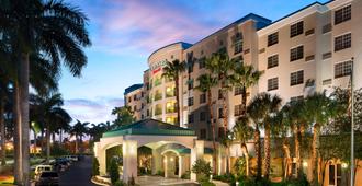 Courtyard by Marriott Fort Lauderdale Airport & Cruise Port - Dania Beach - Building