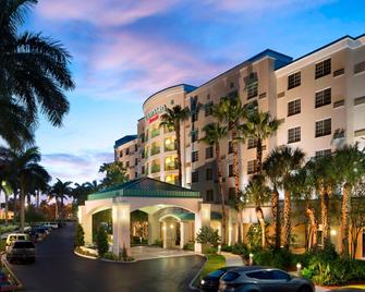 Courtyard by Marriott Fort Lauderdale Airport & Cruise Port - Dania Beach - Building