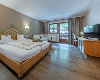 Hotel Mittagskogel Pitztal - St. Leonhard im Pitztal - Bedroom