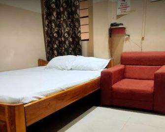 Bharat Hotel - Dimāpur - Bedroom