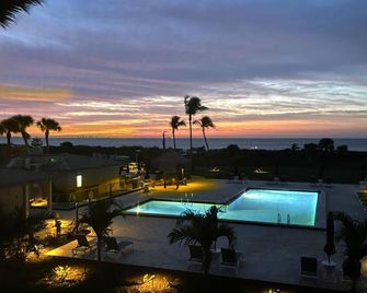 Sanibel Inn - Sanibel