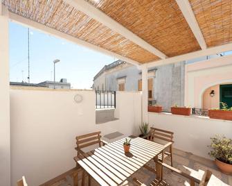 Casa Anacleto - Cerfignano - Balcón