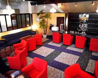 Forest Hotel Rochefort - Maniwa - Lounge