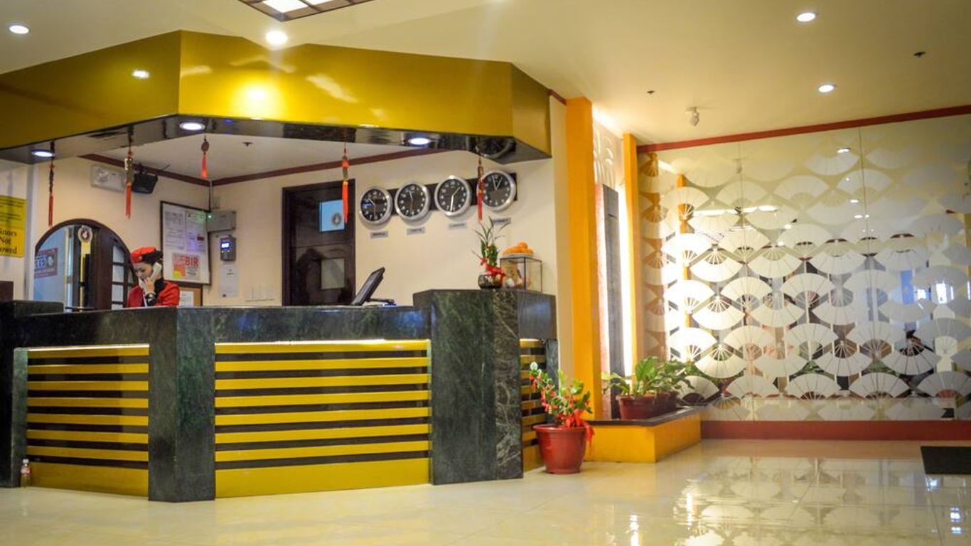 Hotel Sogo - Monumento, Lrt Station