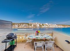 Blue Harbour Seafront Penthouse with large terrace with panoramic sea views - by Getawaysmalta - Saint Paul’s Bay - Balcony