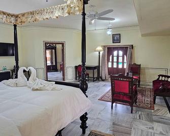 Umaid Mahal Palace - Pushkar - Bedroom