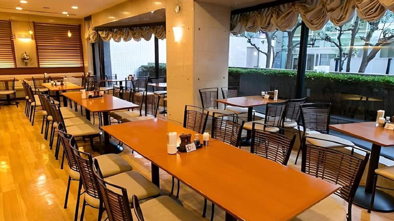 Hotel Shin Osaka