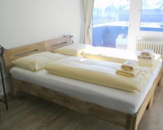 Ft Sportpark Hotel - Freiburg im Breisgau - Bedroom