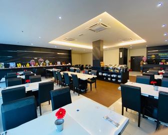 Just Hotel Batu Pahat - Batu Pahat - Bar