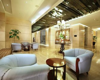 The Grove Suites - Cakarta - Lobi