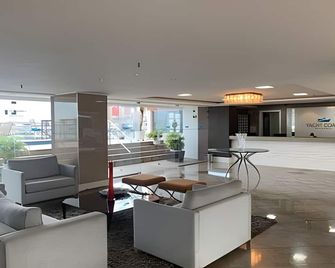 Hosts BR - Cobertura duplex frente mar - Fortaleza - Lobby