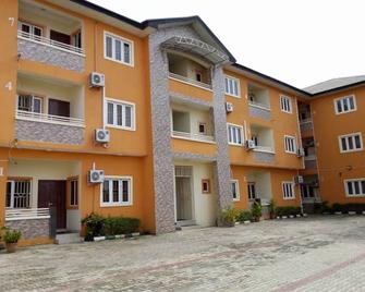 Waterworld Apartments - Ibadan - Building