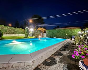 La Quintecita villa con piscina privata - vicino Catania e Etna - San Giovanni la Punta - Piscina