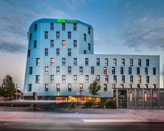 ibis Styles Mulhouse Centre Gare - Mulhouse - Building