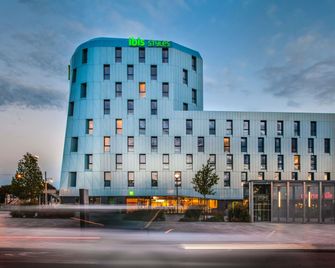 ibis Styles Mulhouse Centre Gare - Mulhouse - Bygning