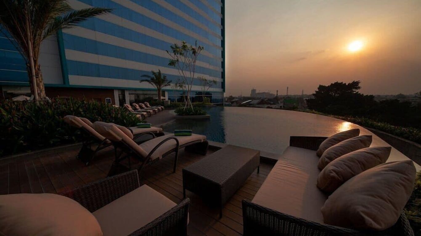 아벤젤 호텔 & 컨벤션 치부부르