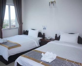 kc river hotel - Kampong Cham - Bedroom