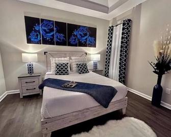 Lake Lanier House 1 - Gainesville - Bedroom