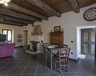 Locanda Corte Dè Guasconi - Avezzano - Comedor