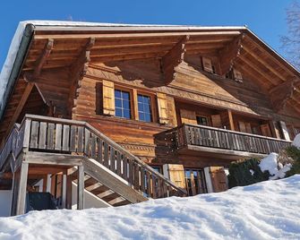 Apartment Les Hivernants - EG links by Interhome - Gstaad - Building