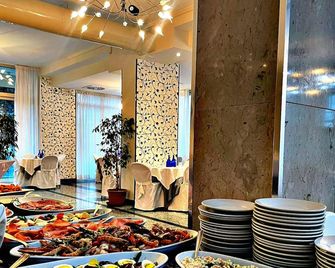 Hotel Ambra - Milano Marittima - Buffet