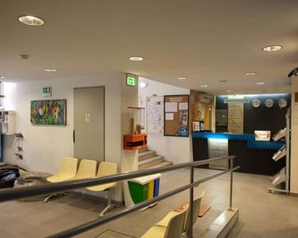 Hi Lisboa - Pousada De Juventude - ליסבון - דלפק קבלה