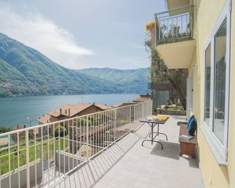 La Quiete with Private Garden by Rent All Como - Laglio - Balcony