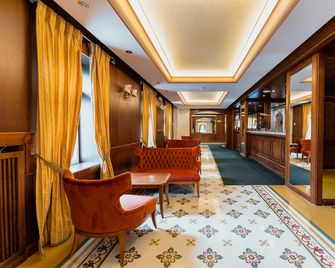 Hotel Serena Cortina - Cortina d'Ampezzo - Salónek