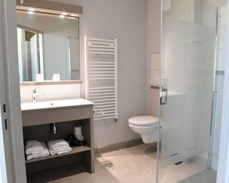 Hotel Les Galets Bleus - Cayeux-sur-Mer - Bad