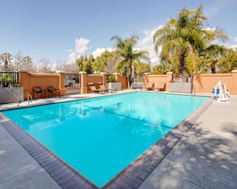 Hyatt Place Ontario/Rancho Cucamonga - Ontario - Pool