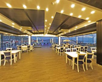 Mara Palace Hotel - פטהייה - מסעדה