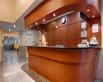 Flushing Hotel - Queens - Recepción