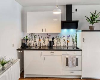 Lovely Apartment In Passow Ot Charlotten - Passow - Küche