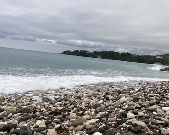 Nice comfortable - Kingston - Beach