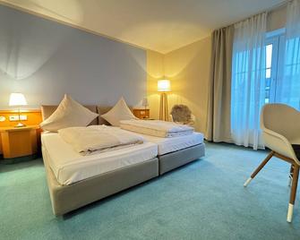 Privathotel Bremer - Bergisch Gladbach - Bedroom