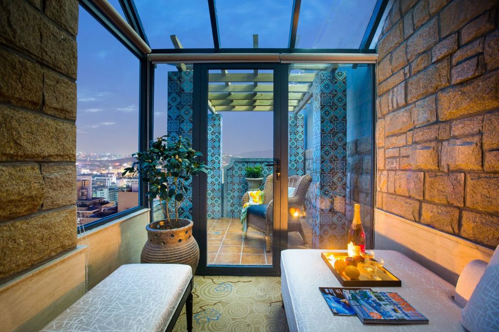 Huachen International Hotel - האנגג'ואו