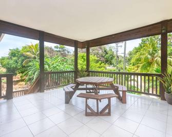 Nature / Spotless Villa / 4 Bdrms / West End - Gibson Bight