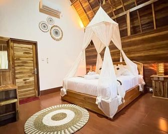 Griyatama Bungalow - Nusa Penida