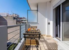 City View Studio by Cloudkeys - Athens - Balcony