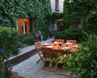 Charming Toulouse with garden - Toulouse - Patio