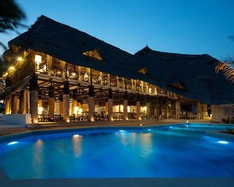 Barracuda Inn Resort - Watamu - Piscina