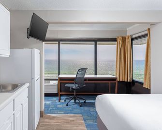 Bikini Beach Resort - Panama City Beach - Вітальня