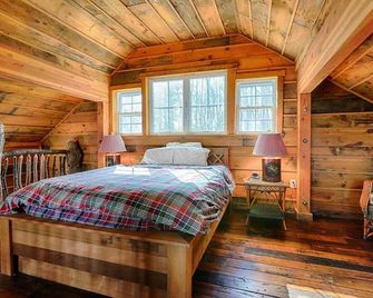 The Barn on Stoney Hollow - Pocono Pines - Habitación