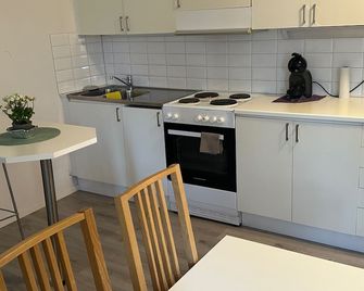 Studioapartment in Hasselby, Stockholm - Stockholm - Kitchen