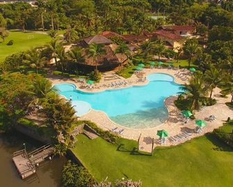 هوتل دو بوسك إيكو ريزورت - انغرا دوس ريس - حوض السباحة