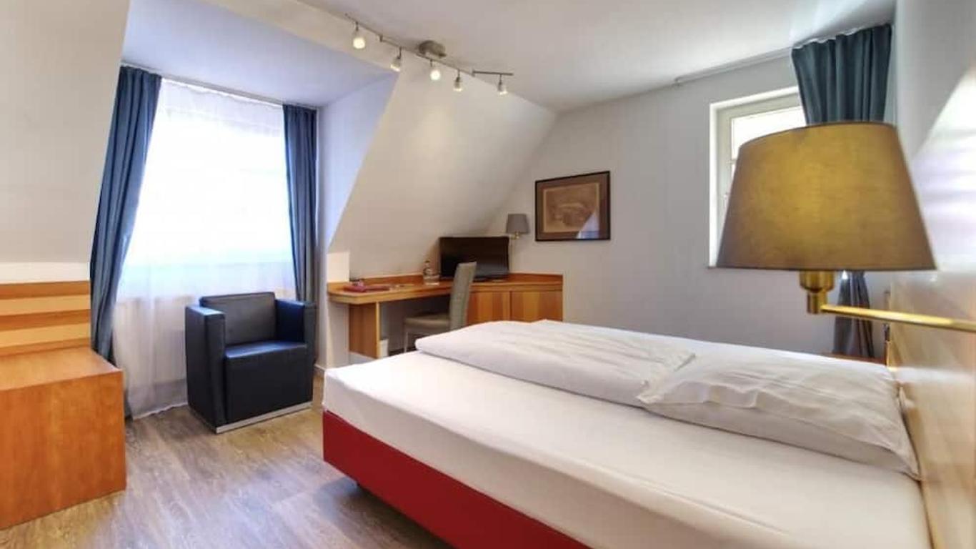 Hotel Reinhardts