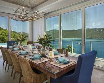 Eternity Villa - Luxury Magens Bay, St Thomas Hgtv Designer Villa Of The Year - Saint Thomas Island - Dining room